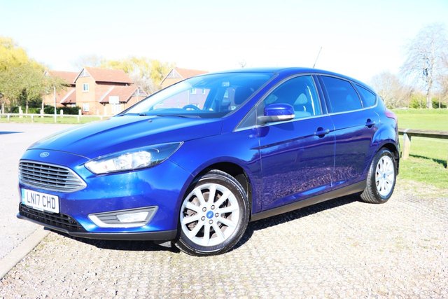 2017 FORD FOCUS - Photo 9