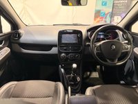 USED 2017 67 RENAULT CLIO 1.5 dCi Dynamique S Nav Hatchback 5dr Diesel Manual Euro 6 (s/s) (110 ps) Sat Nav-Air Con-2 Keys-DAB Digital Radio