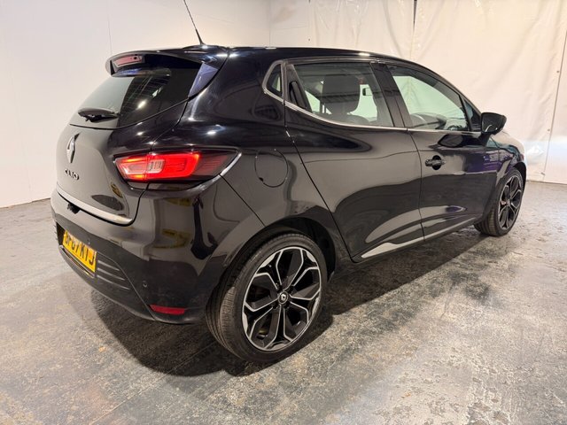 2017 RENAULT CLIO - Photo 8