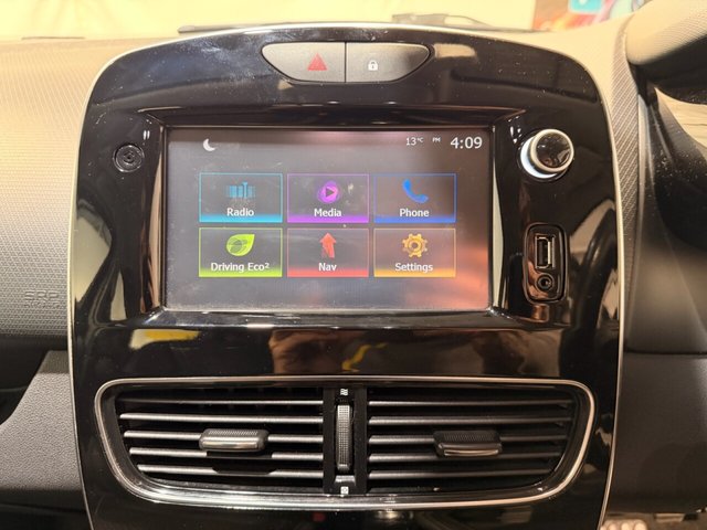 2017 RENAULT CLIO - Photo 5