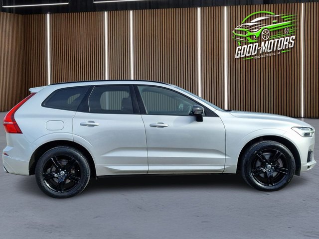 2020 VOLVO XC60 - Photo 11