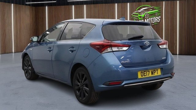 2017 TOYOTA AURIS - Photo 10