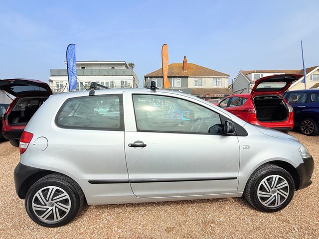 2010 60 VOLKSWAGEN FOX 1.2 6V Hatchback 3dr Petrol Manual Euro 4 (55 ps) - Photo 2