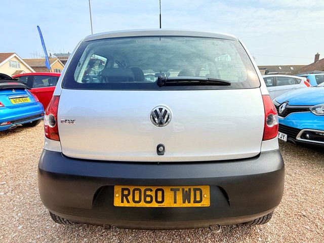 2010 60 VOLKSWAGEN FOX 1.2 6V Hatchback 3dr Petrol Manual Euro 4 (55 ps) - Photo 5