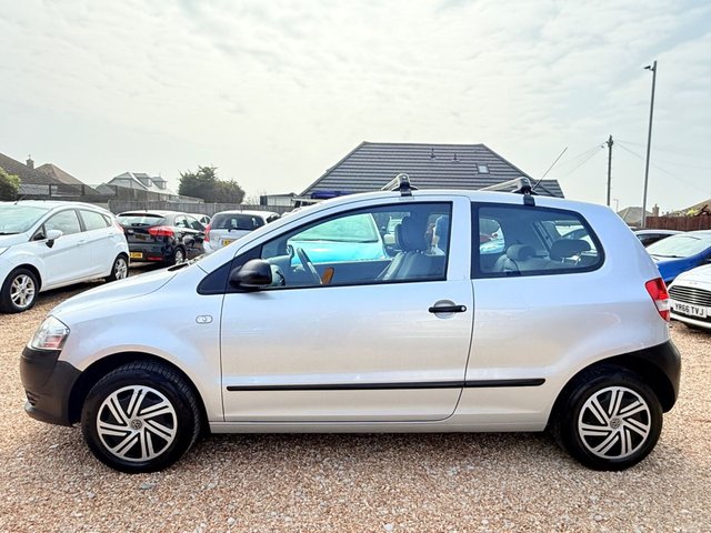 2010 60 VOLKSWAGEN FOX 1.2 6V Hatchback 3dr Petrol Manual Euro 4 (55 ps) - Photo 9