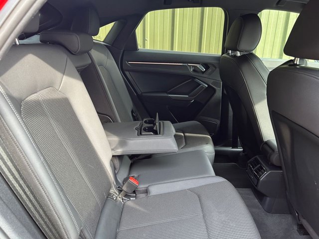 2020 AUDI Q3 - Photo 10