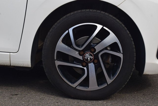 2018 PEUGEOT 108 - Photo 8