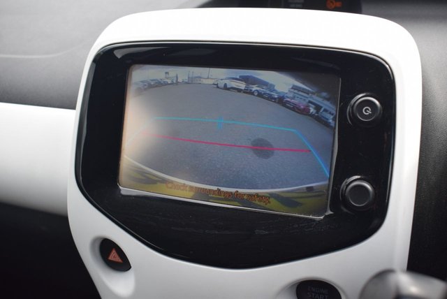 2018 PEUGEOT 108 - Photo 2