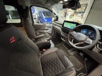 USED 2026 26 VOLKSWAGEN TRANSPORTER Vdub 4motion Custom Flexi Seat System Kombi Commerce Pro huge specification  4motion Commerce Pro with lots of VW optional extras