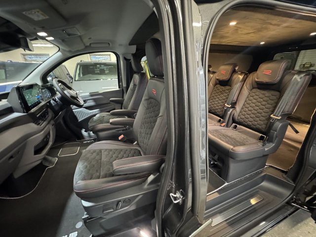 2026 VOLKSWAGEN TRANSPORTER - Photo 2