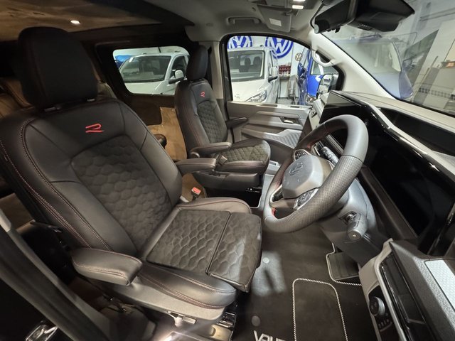 2026 VOLKSWAGEN TRANSPORTER - Photo 12