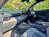 USED 2020 70 TOYOTA C-HR 1.8 VVT-h Design SUV 5dr Petrol Hybrid CVT Euro 6 (s/s) (122 ps) 2 KEYS, 1 owner!!