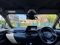 USED 2020 70 TOYOTA C-HR 1.8 VVT-h Design SUV 5dr Petrol Hybrid CVT Euro 6 (s/s) (122 ps) 2 KEYS, 1 owner!!