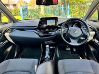 USED 2020 70 TOYOTA C-HR 1.8 VVT-h Design SUV 5dr Petrol Hybrid CVT Euro 6 (s/s) (122 ps) 2 KEYS, 1 owner!!