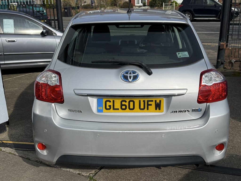 USED 2011 60 TOYOTA AURIS 1.8 VVT-h T4 Hatchback 5dr Petrol Hybrid CVT Euro 5 (s/s) (136 ps) AUTO+HYBRID+SENSORS+HISTORY