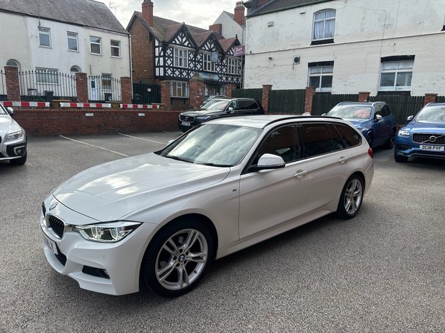 View our BMW 3 SERIES