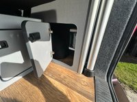 USED 2017 17 VOLKSWAGEN TRANSPORTER 4 BERTH LUXURY CAMPERVAN LONG WHEEL BASE 150 BHP  LONG WHEEL BASE WITH RIB BED