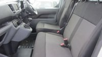 USED 2022 72 VAUXHALL VIVARO 1.5 Turbo D 2900 Dynamic Panel Van 6dr Diesel Manual L2 H1 Euro 6 (s/s) (100 ps) BLUETOOTH, PARKING SENSORS, AIR CON