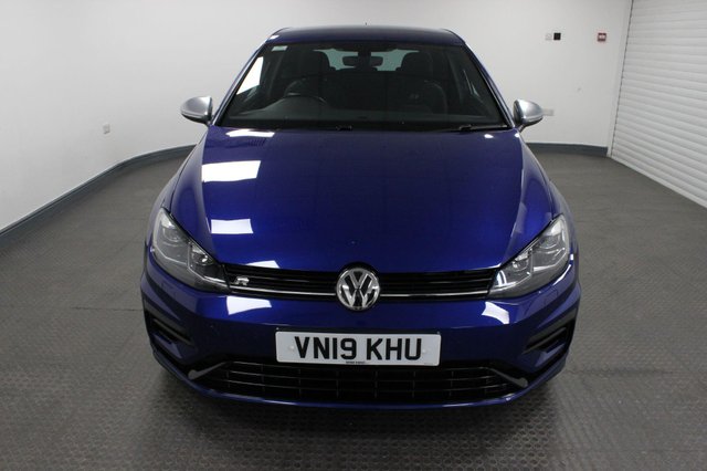 View our VOLKSWAGEN GOLF