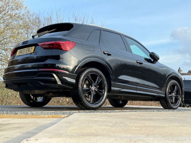 2021 AUDI Q3 - Photo 9