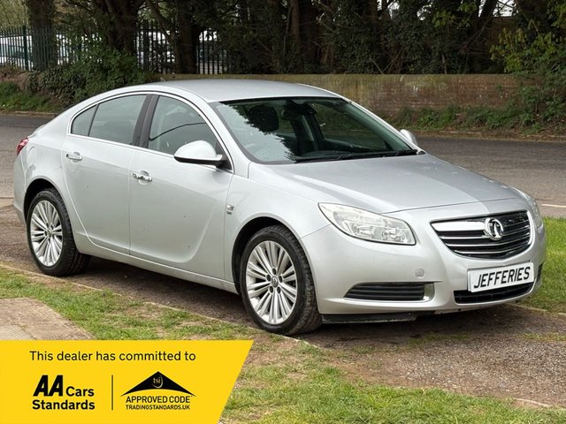 View our Vauxhall Insignia range
