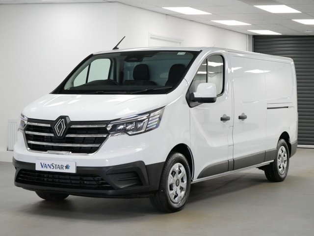 View our Renault Trafic LL30 2.0 BLUEDCI 130 BHP LONG ADVANCE EDITION 