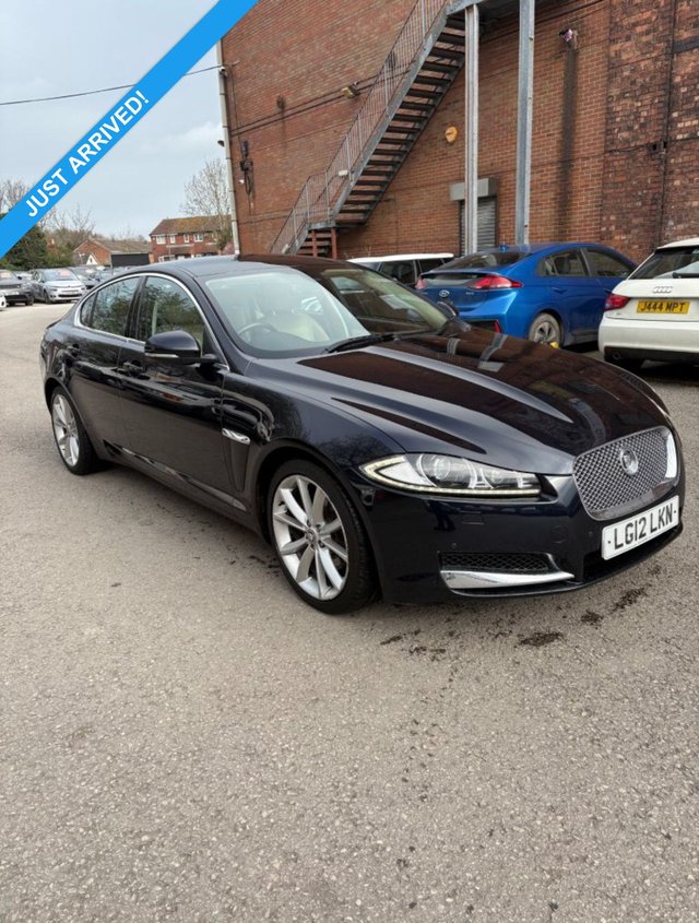 2012 XF 3.0D V6 PREMIUM LUXURY SALOON 4DR DIESEL AUTO 240 PS YEAR 2012... photo