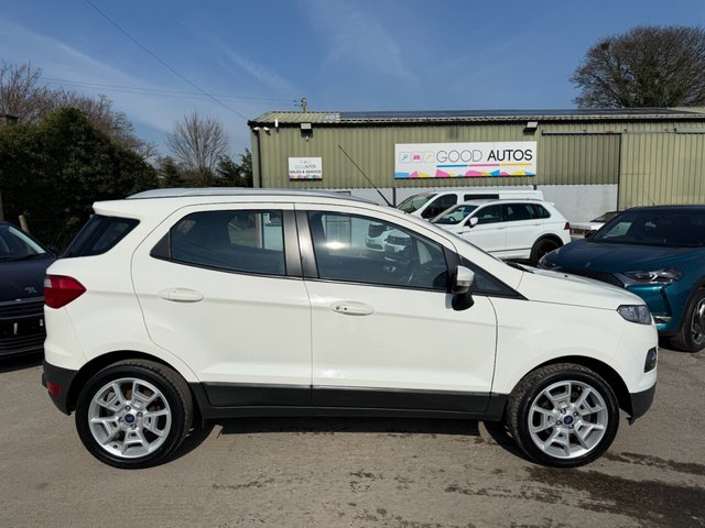 2017 FORD ECOSPORT - Photo 5