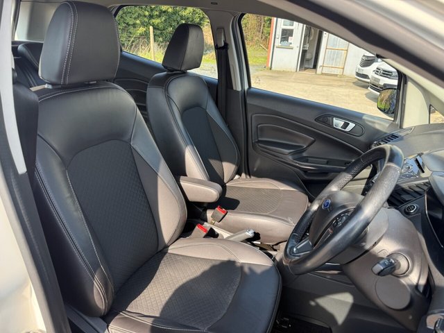 2017 FORD ECOSPORT - Photo 10