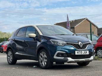 View our Renault Captur
