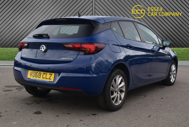 2018 VAUXHALL ASTRA - Photo 8