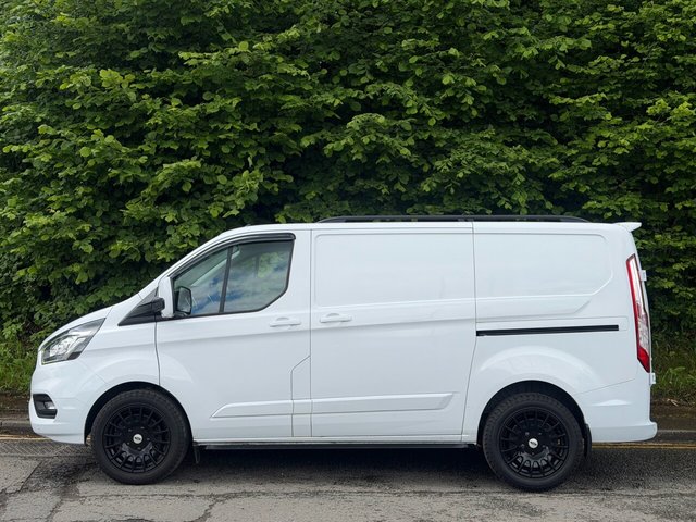 View our FORD TRANSIT CUSTOM