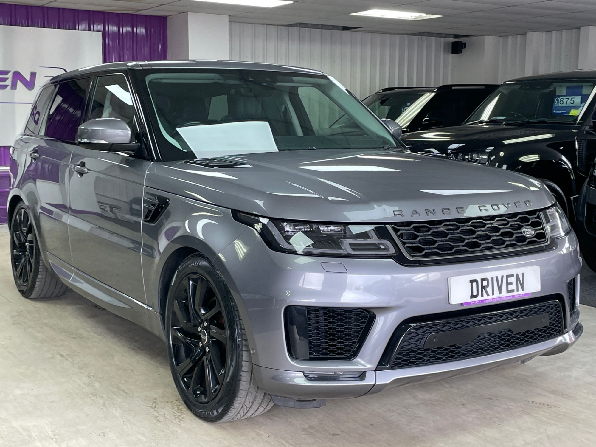 USED 2020 70 LAND ROVER RANGE ROVER SPORT 3.0 SD V6 HSE Dynamic SUV 5dr Diesel Auto 4WD Euro 6 (s/s) (306 ps) 