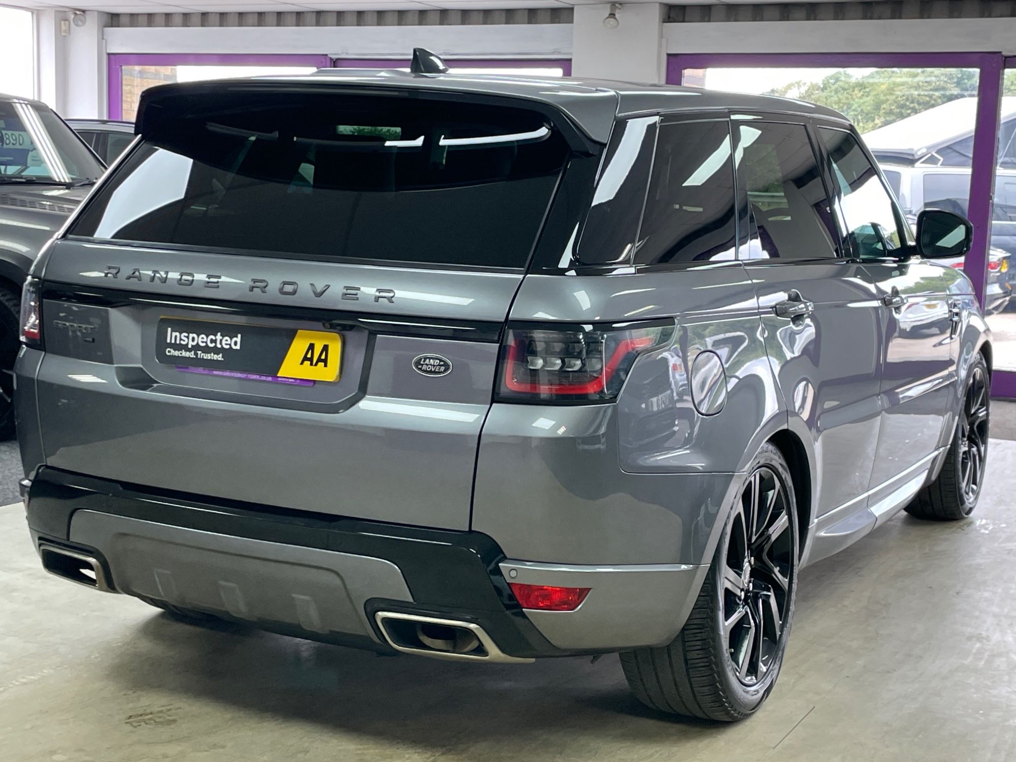 USED 2020 70 LAND ROVER RANGE ROVER SPORT 3.0 SD V6 HSE Dynamic SUV 5dr Diesel Auto 4WD Euro 6 (s/s) (306 ps) 