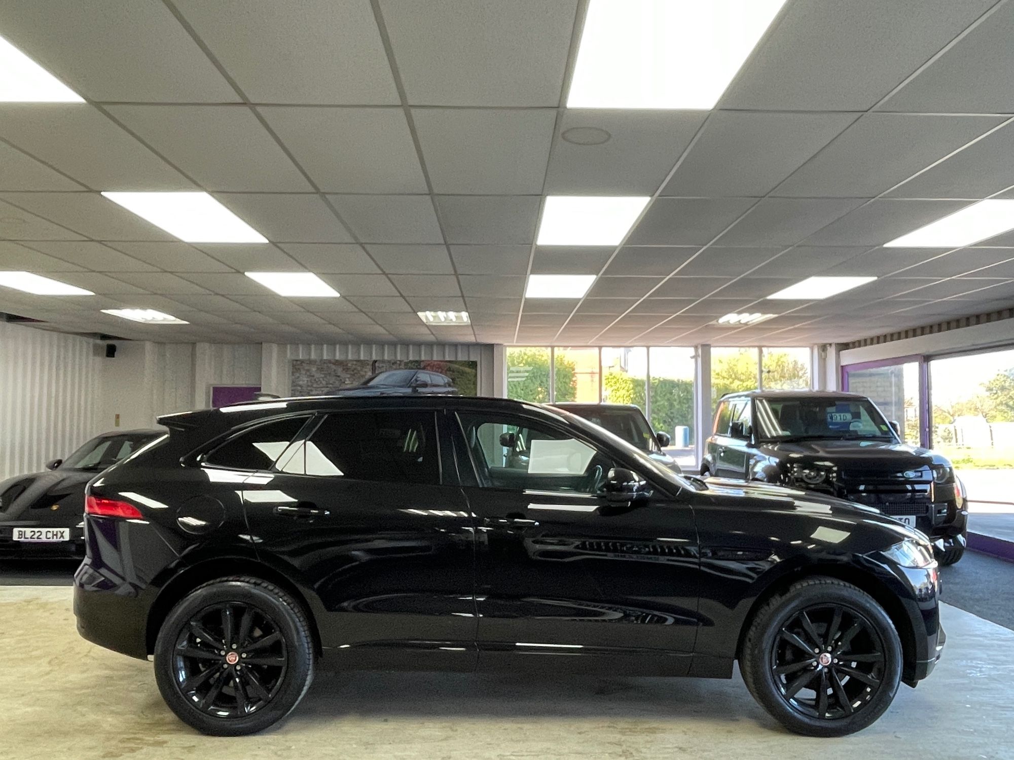 USED 2020 20 JAGUAR F-PACE 2.0 D180 Chequered Flag SUV 5dr Diesel Auto AWD Euro 6 (s/s) (180 ps) 