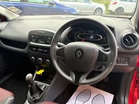 USED 2014 14 RENAULT CLIO 0.9 TCE EXPRESSION + ENERGY 5 DOOR *ONLY &pound;20 ROAD TAX*AIR CON*ALLOY WHEELS*CRUISE CONTROL*REAR SPOILER*9 SERVICES*BRAND NEW MOT AND SERVICE*
