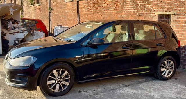 2014 GOLF 1.6 TDI BLUEMOTION HATCHBACK 5DR DIESEL MANUAL EURO 5 S S 110... photo