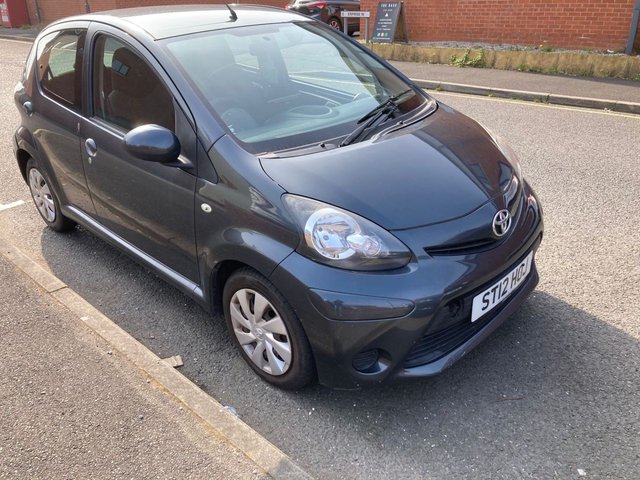 2012 AYGO 1.0 VVT I HATCHBACK 5DR PETROL MANUAL EURO 5 67 PS 2012... photo