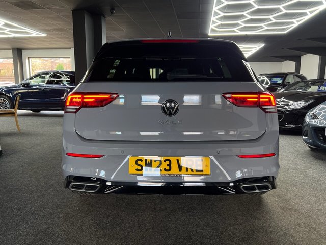 2023 VOLKSWAGEN GOLF - Photo 10