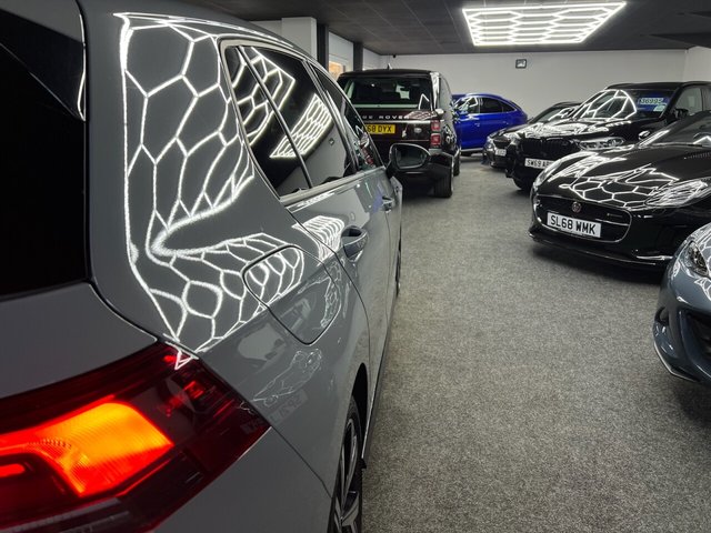 2023 VOLKSWAGEN GOLF - Photo 12