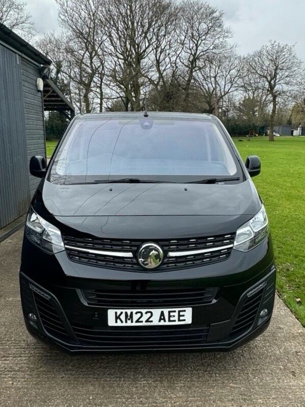 View our Vauxhall Vivaro range