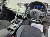 USED 2018 18 RENAULT KADJAR 1.2 TCe Dynamique S Nav SUV 5dr Petrol Manual Euro 6 (s/s) (130 ps) DAB+CRUISE+CLIMATE+NAV+PARKASSIST+AUTOLIGHTS
