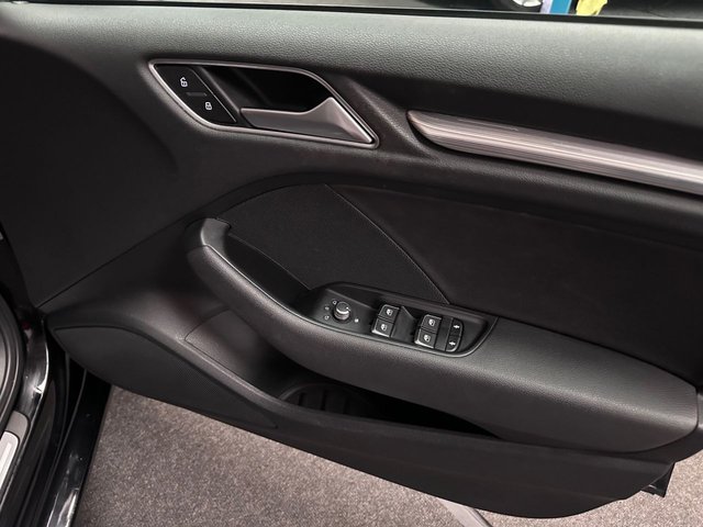 2017 AUDI A3 - Photo 3