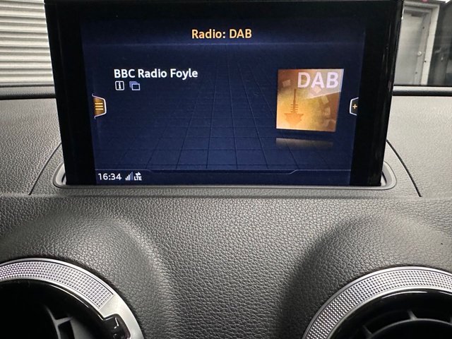 2017 AUDI A3 - Photo 9