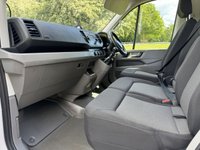 USED 2022 22 VOLKSWAGEN CRAFTER 2.0 3.5t. 5.2m (17ft) Curtainside + or - Tail Lift, Sprinter Size, Eu 6 140Bhp 8ft (2.4m) Internal Height, Air Con