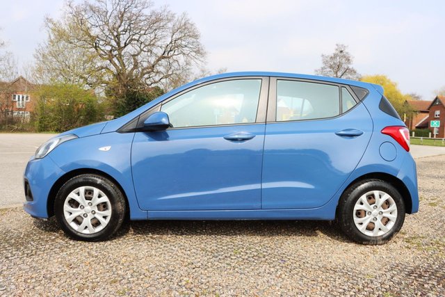 2015 HYUNDAI I10 - Photo 5