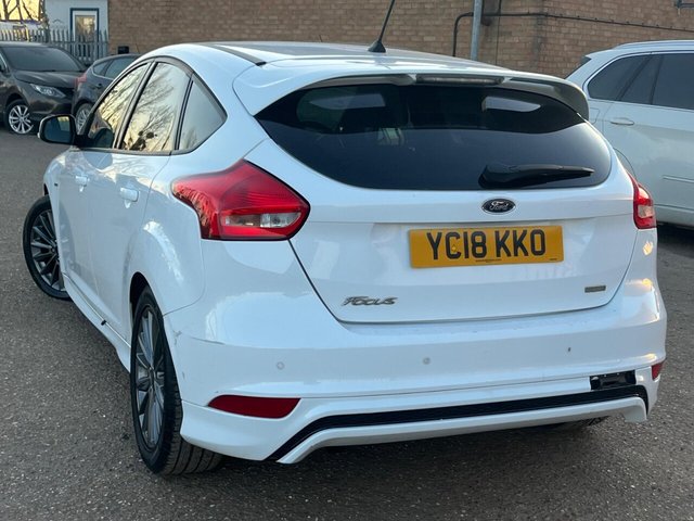 2018 FORD FOCUS - Photo 12