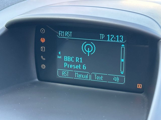 2014 FORD FIESTA - Photo 12