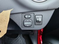 USED 2015 15 TOYOTA YARIS 1.33 Dual VVT-i Icon Hatchback 5dr Petrol Multidrive S Euro 5 Euro 5 (99 ps) 