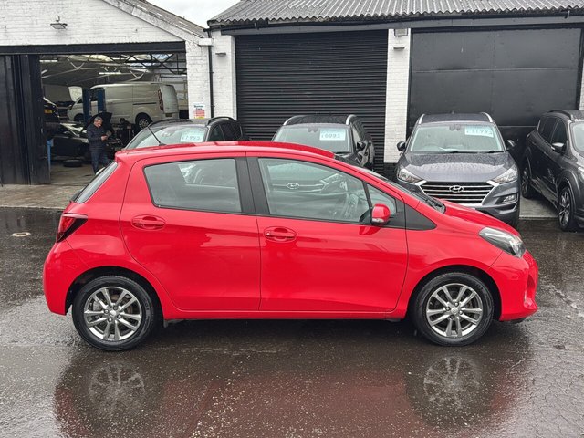 View our Toyota Yaris 1.33 Dual VVT-i Icon Hatchback 5dr Petrol Multidrive S Euro 5 Euro 5 (99 ps)